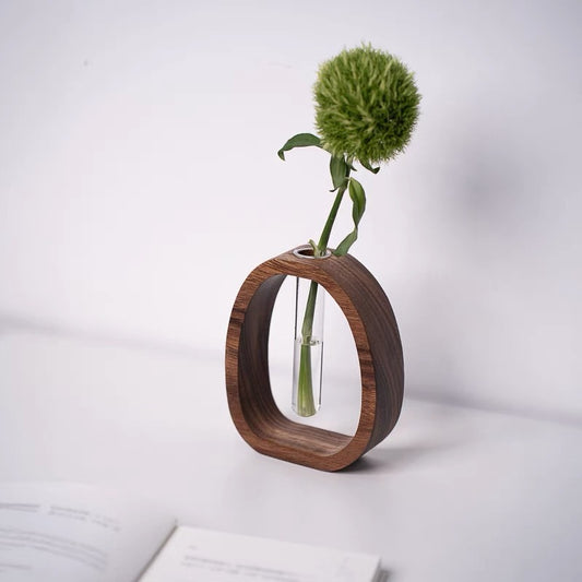 Creative Wooden and Glass Vase: Encounter the Beauty of Nature 🌱